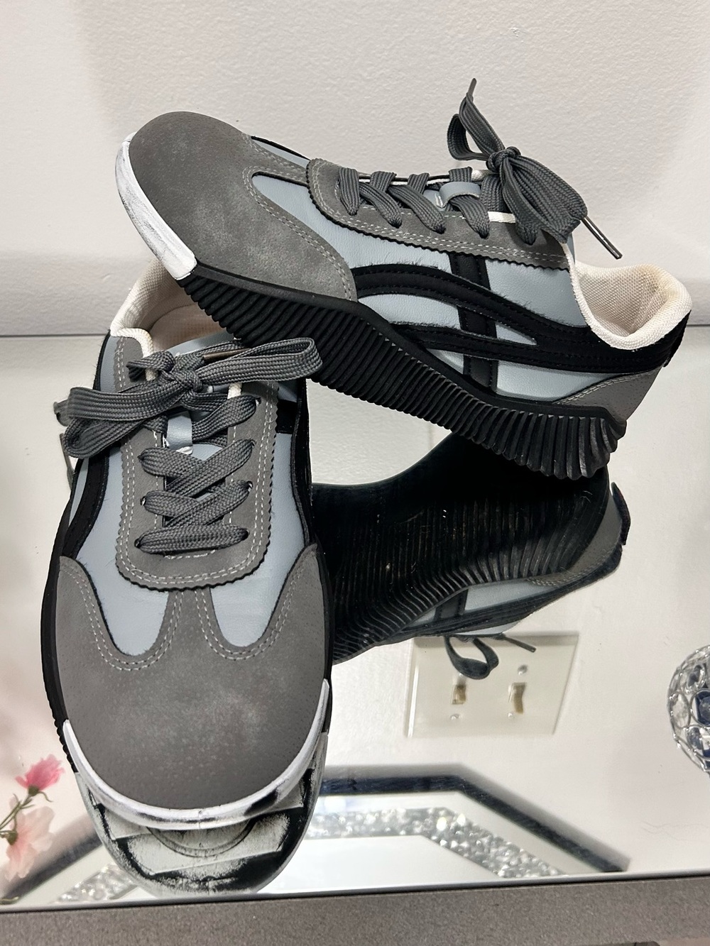 De Florance Retro Chunky Sneakers Gray Black Casual Shoes US 7